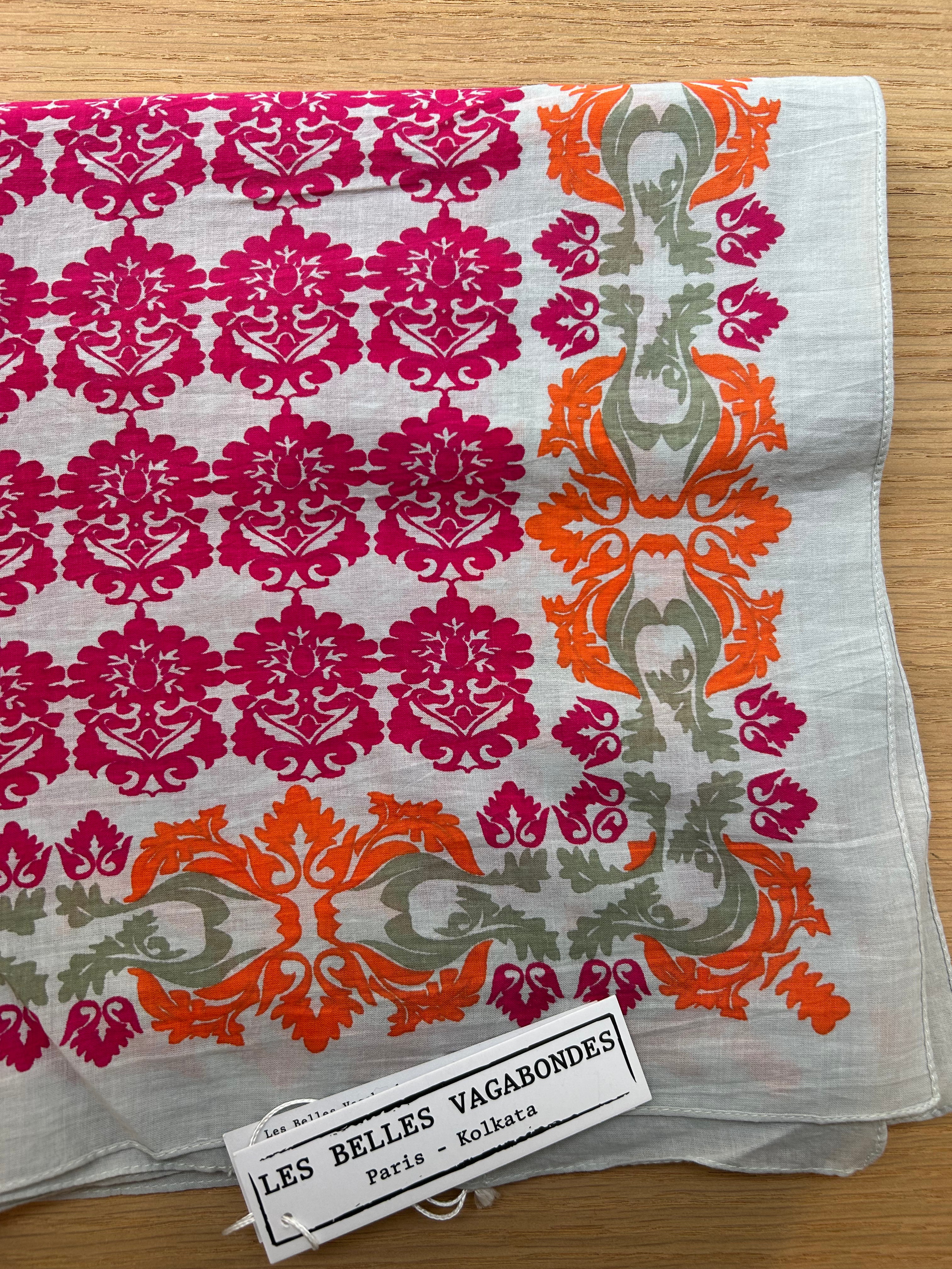 LES BELLES VAGABONDES Carré Coton Bio Trianon Fuchsia