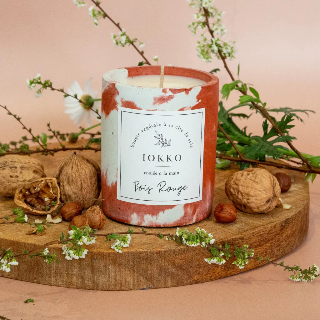 IOKKO Bougie Signature - Bois Rouge