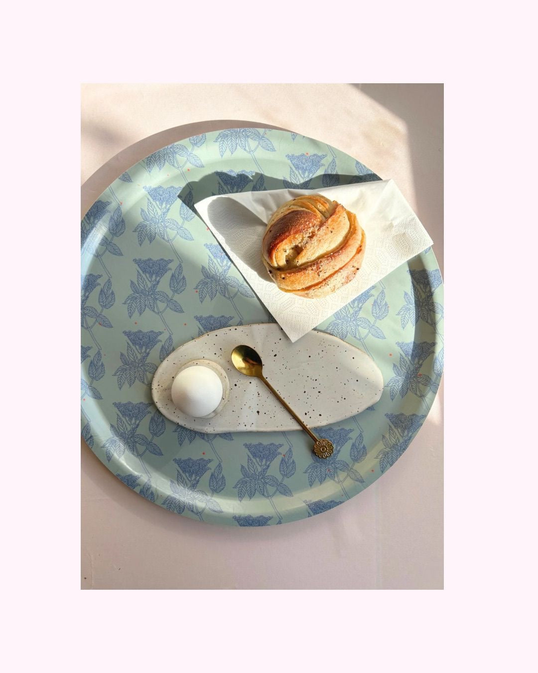 ANGEL FAMILY DESIGN Plateau rond Sureau vert