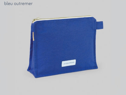 LES PENSIONNAIRES Trousse de toilette