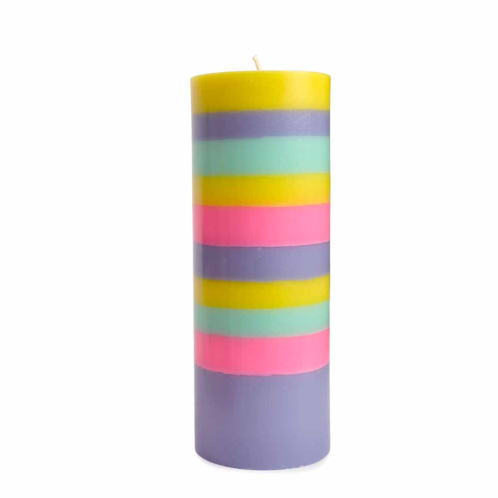 NOT THE GIRL WHO MISSES MUCH Grande bougie Perfect day