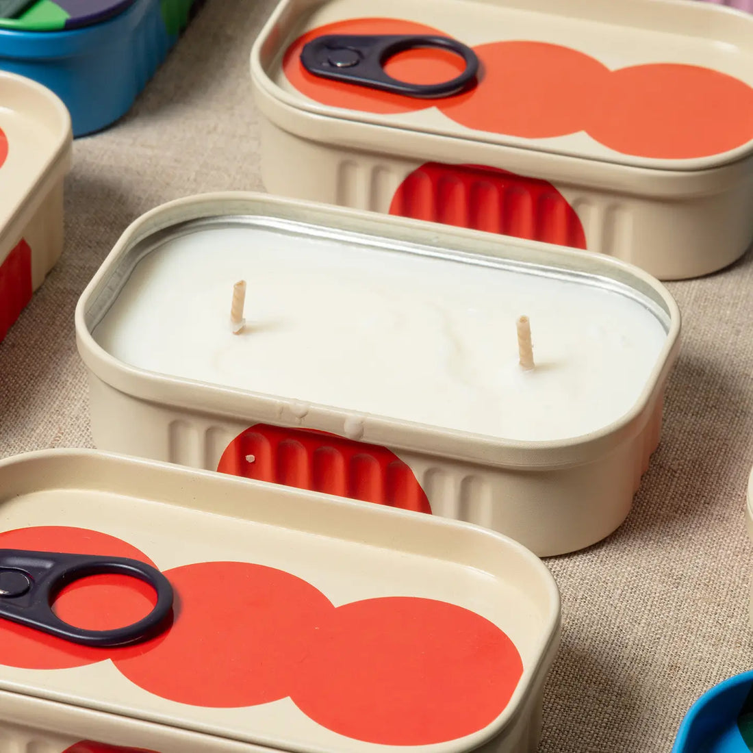 BLOCK DESIGN Bougie After Party en boîte métallique