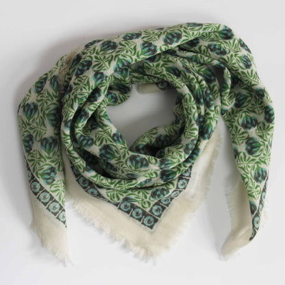 LES BELLES VAGABONDES Carré Laine Poème Vert