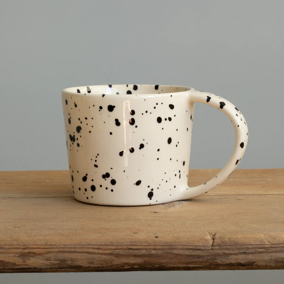 ATELIER AGAVE Grande tasse à thé Black Dots